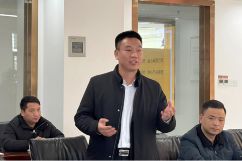 佳龍食品總經理楊瓊